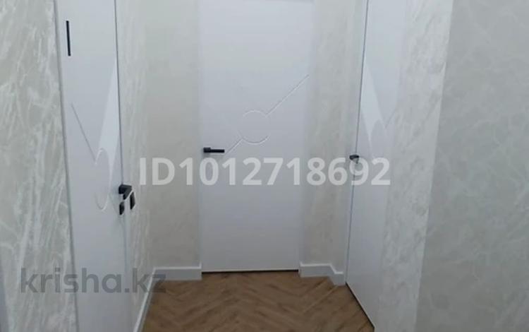 1-бөлмелі пәтер · 42 м² · 5/10 қабат, 18 микрорайон 28, бағасы: 19.5 млн ₸ в Актау, 18-й мкр  — фото 2