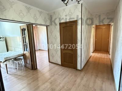 4-бөлмелі пәтер · 87 м² · 4/5 қабат, проспект Тауке-Хана 68 — Тауке-Хана и Дулати, бағасы: 50 млн ₸ в Шымкенте, Аль-Фарабийский р-н
