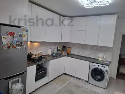 2-комнатная квартира · 65 м² · 4/5 этаж, Гастелло за ~ 25.5 млн 〒 в Петропавловске