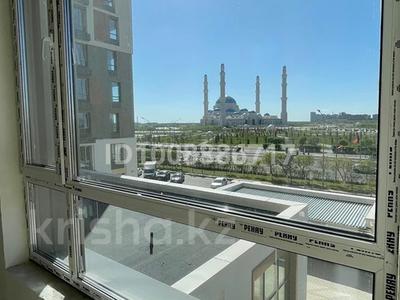 3-комнатная квартира · 120 м² · 3/17 этаж, Мангилик Ел 68 — Мангилик - Хусейн Бен Талал за 93 млн 〒 в Астане, Есильский р-н