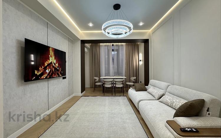 2-комнатная квартира · 65 м² · 8 этаж, Жарокова 370 за 450 000 ₸ в Алматы, Бостандыкский р-н — фото 2