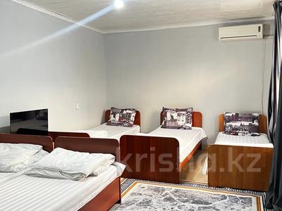 3-комнатная квартира · 60 м², КудасаЖунисбекова 37 за 5 000 ₸ в Туркестане