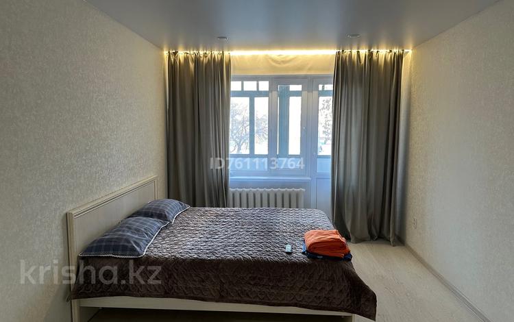 1-комнатная квартира · 45 м² · 2/9 этаж, Машхур Жусупа 25 — Ледовый Дворец,Манакбай,Тагам за 11 000 ₸ в Павлодаре — фото 2