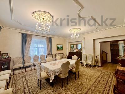Отдельный дом · 8 комнат · 330 м² · 7.7 сот., Байлык за 220 млн ₸ в Астане, Есильский р-н