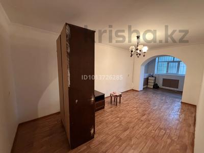 4-комнатная квартира · 62 м² · 1/4 этаж, Айтиева 28 12 за 200 000 ₸ в Таразе