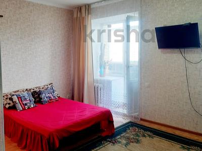 1-комнатная квартира · 32 м² · 8/9 этаж, Кудайбердыулы — Район Встречи, 7 поликлинники, 64 школа-лицей. за 1 000 ₸ в Астане, Алматы р-н