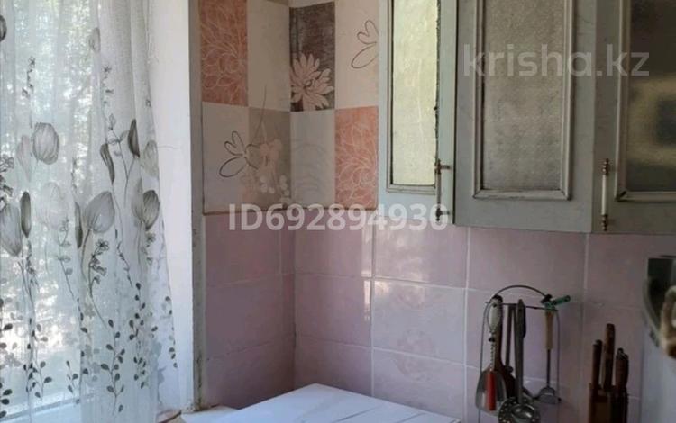 4-комнатная квартира · 58.4 м² · 1/5 этаж, Мухамеджанова 19 за 17 млн 〒 в Балхаше — фото 2