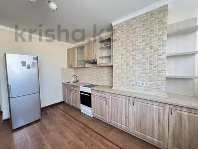 3-комнатная квартира · 85 м² · 12/14 этаж, Мәңгілік Ел 19 — Алматы за 330 000 ₸ в Астане, Есильский р-н