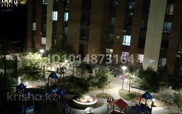 1-комнатная квартира · 38 м² · 5/12 этаж, Кенжебек Кумисбеков за 260 000 ₸ в Астане, Сарыарка р-н — фото 2