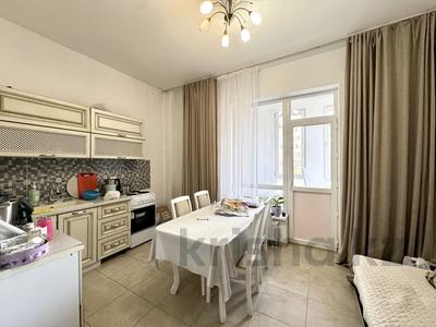 2-комнатная квартира · 67 м² · 1/6 этаж, Просп. Кабанбай батыра 60А/19 за 49 млн ₸ в Астане, Есильский р-н