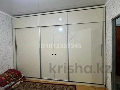 Отдельный дом · 4 комнаты · 110 м² · 8 сот., Самурык 151 — Мик.Кумшагал.Пк химик дача за 15 млн ₸ в Таразе