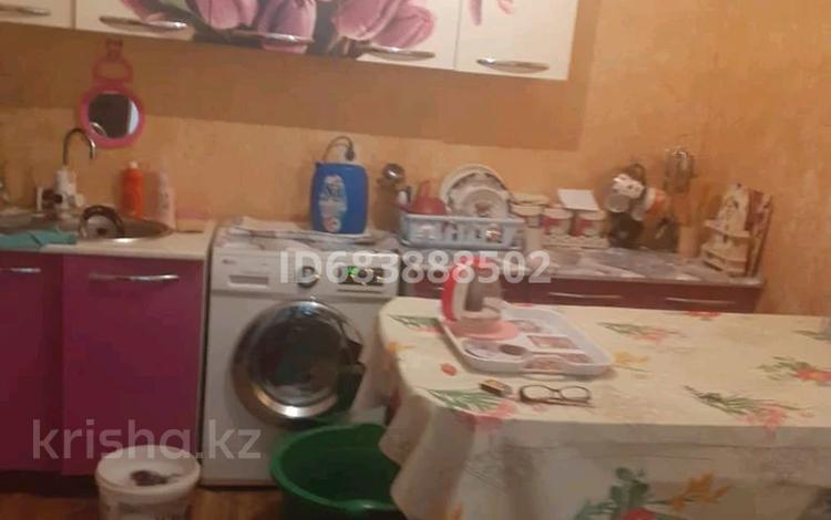 2-комнатная квартира · 36 м² · 4/5 этаж, Толе би 11а — Рядом Доснар, Арбат,Март за 6 млн ₸ в Таразе — фото 2