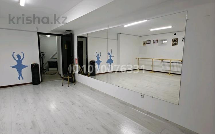 Образование, студии · 70 м² за 150 000 ₸ в Актобе, мкр Болашак — фото 8