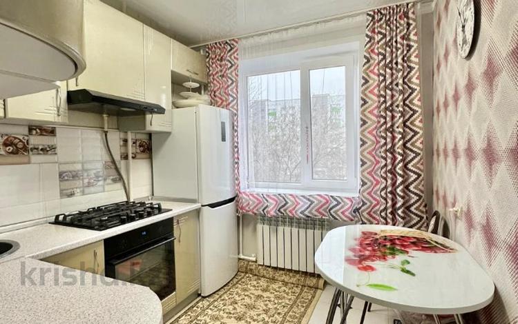 2-бөлмелі пәтер · 50 м² · 4/5 қабат, Строитель ш/а., бағасы: 19.5 млн ₸ в Уральске, мкр Строитель — фото 21