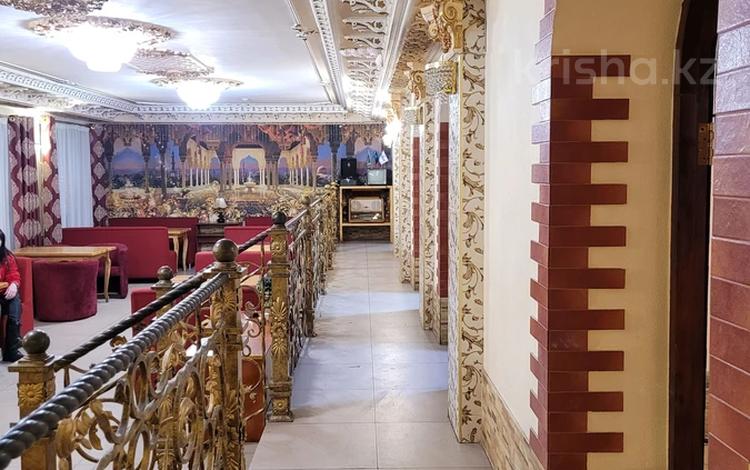 Қоғамдық тамақтану орны · 371 м², бағасы: 165 млн ₸ в Караганде, Казыбек би р-н — фото 2