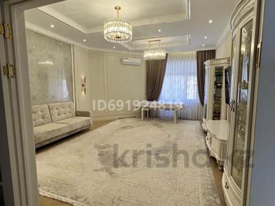 Пәтерлер в Мангистауской обл.: 4-бөлмелі пәтер · 130 м² · 7/10 қабат, 28-й мкр 49, бағасы: 67 млн 〒 4-бөлмелі пәтер · 130 м² · 7/10 қабат, 28-й мкр 49, бағасы: 67 млн 〒 в Актау