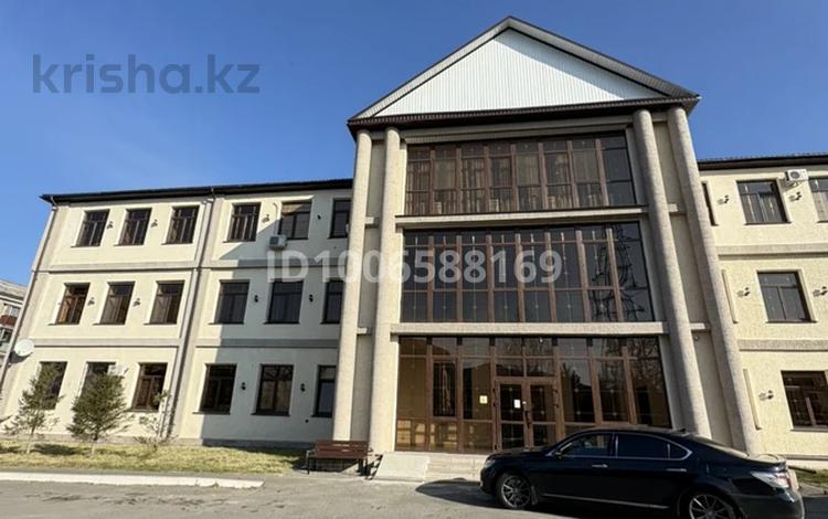 3-комнатная квартира · 119 м² · 3/3 этаж, Театральная — Центр крови. за 42 млн 〒 в Петропавловске — фото 2