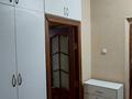 1-комнатная квартира, 40 м², 3/9 этаж помесячно, Мкр Аксай-4 79 за 200 000 〒 в Алматы — фото 5