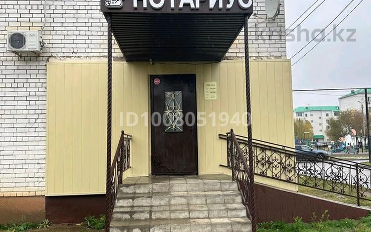 Свободное назначение, офисы, магазины и бутики, общепит, салоны красоты, медцентры и аптеки, развлечения · 68 м² за 65 млн ₸ в Уральске, мкр Кадыра Мырза-Али — фото 2