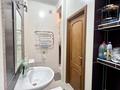 3-комнатная квартира · 93.2 м² · 5/10 этаж, Кенесары хана за 63 млн 〒 в Алматы, Наурызбайский р-н — фото 12