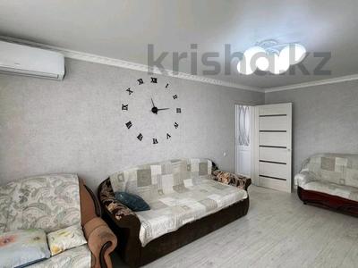 4-комнатная квартира · 61 м² · 5/5 этаж, Жалиля 11 за 16 млн 〒 в Жезказгане