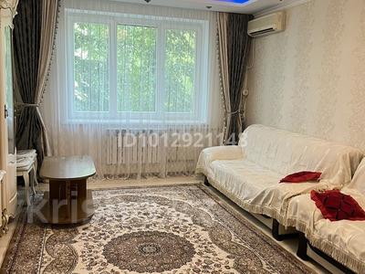 3-бөлмелі пәтер · 87.3 м² · 2/5 қабат, мкр №11 28, бағасы: 70 млн ₸ в Алматы, Ауэзовский р-н