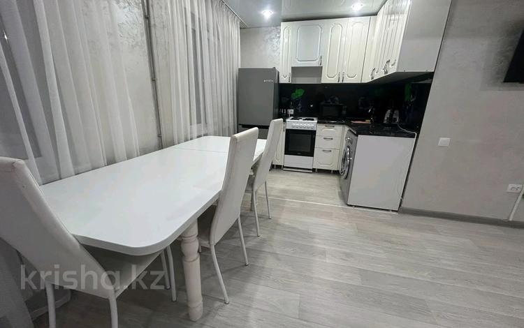 2-комнатная квартира · 60 м², Астана 22 за 17 000 ₸ в Усть-Каменогорске — фото 2