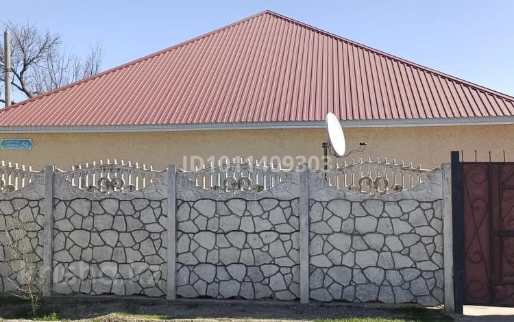 Отдельный дом · 4 комнаты · 90 м² · 5555 сот., Қойгелді Батыр 51 51 за 14 млн ₸ в Каратау — фото 2