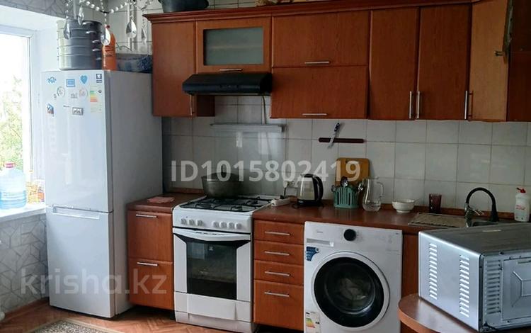 3-комнатная квартира · 59 м² · 4/5 этаж, суворова 12 за 21 млн ₸ в Астане, Сарыарка р-н — фото 2