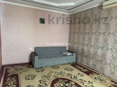 3-бөлмелі пәтер · 65 м² · 5/5 қабат, Жамал Аппасова 30, бағасы: 14 млн ₸ в Таразе