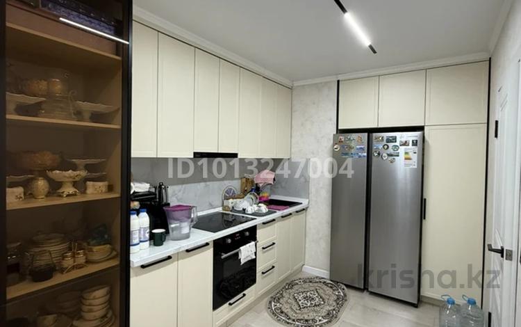 3-бөлмелі пәтер · 82.3 м² · 7/9 қабат, Ақкент ш/а. 30, бағасы: 49 млн ₸ в Алматы, Алатауский р-н — фото 2