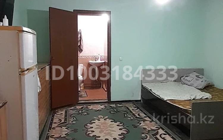 1-комнатная квартира · 15 м², Аль-Фараби 1 — Аль-Фараби за 65 000 〒 в Таразе — фото 269