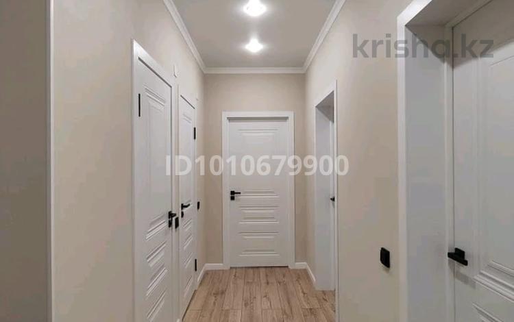 2-комнатная квартира · 55 м² · 8/12 этаж, мкр Алгабас, Омарова 1 за 33 млн 〒 в Алматы, Алатауский р-н — фото 2