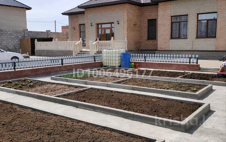 Отдельный дом · 4 комнаты · 200 м² · 10 сот., мкр Юго-Восток — МАГНУМ за 155 млн ₸ в Караганде, Казыбек би р-н — фото 10