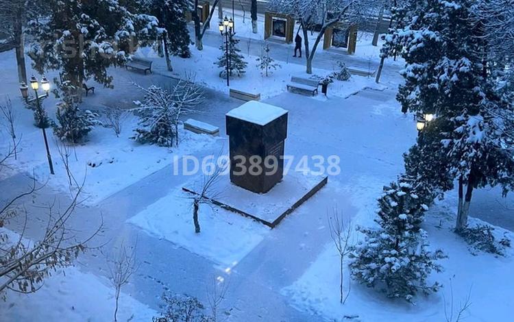 2-комнатная квартира · 48 м² · 4/5 этаж, Кабанбай Батыр 11а — Парк Независимости! Жд Вокзал за 18 млн ₸ в Шымкенте, Аль-Фарабийский р-н — фото 2
