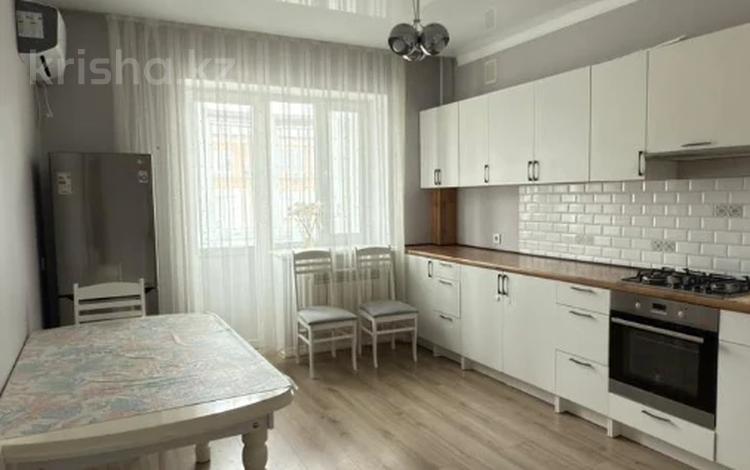 2-бөлмелі пәтер · 71 м² · 9/10 қабат, Таумуш Жумагалиев 15, бағасы: 32 млн ₸ в Атырау — фото 5