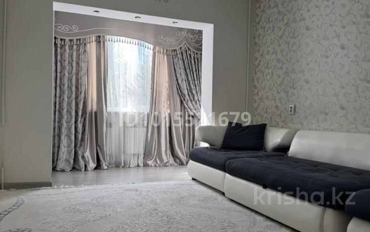 3-комнатная квартира · 70 м² · 3/5 этаж, мкр Север за 200 000 ₸ в Шымкенте, Аль-Фарабийский р-н — фото 2