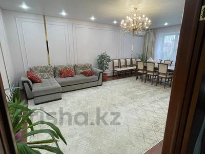 4-комнатная квартира · 140 м² · 4/5 этаж, мкр. Алтын орда, тауелсиздик за 51.5 млн ₸ в Актобе