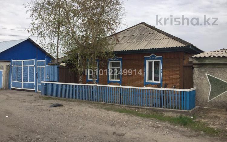 Отдельный дом · 3 комнаты · 58.2 м² · 3.73 сот., Торфяная ул. 136 за 15 млн ₸ в Семее, Красный Кордон — фото 4