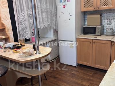2-комнатная квартира · 65 м² · 2/5 этаж, Тәуелсіздік 31 — Қала орталығында за 8 000 ₸ в Курчатове
