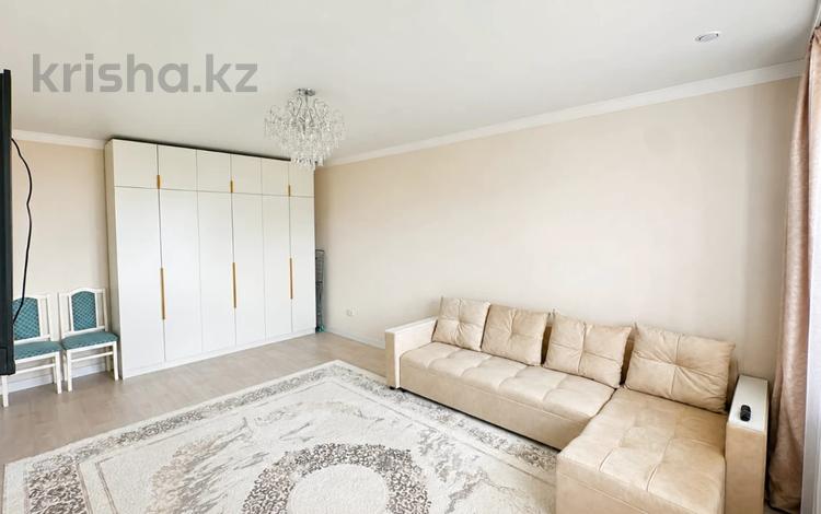 1-комнатная квартира · 49.4 м² · 3/5 этаж, Алтын Орда 40г за 19.5 млн ₸ в Актобе — фото 2