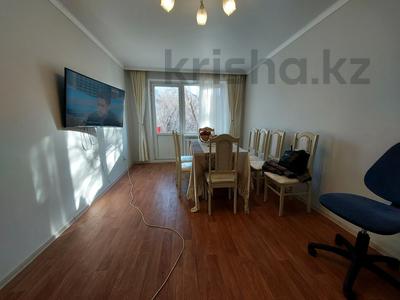 1-комнатная квартира, 32 м², 3/4 этаж, Достык за 10 млн 〒 в Талдыкоргане, мкр Жетысу