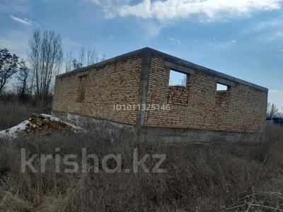 Участок · 6 соток, 2 улица таз сарай — Ресторан таз сарай за 12 млн ₸ в Жибек Жолы