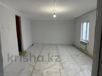 Отдельный дом · 3 комнаты · 76 м² · 5.2 сот., мкр Бирлик, Буровиков 17/1 за 8 млн ₸ в Атырау, мкр	Бирлик
