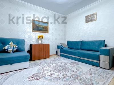 2-бөлмелі пәтер, 52 м², 5/7 қабат, мкр Аксай-1А — Айтиева, бағасы: 29 млн 〒 в Алматы, Ауэзовский р-н