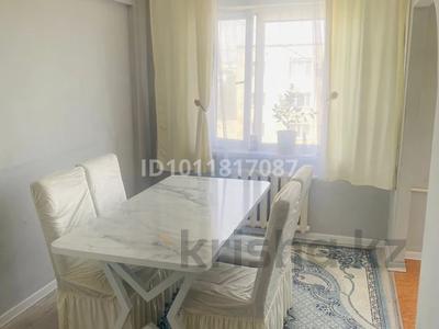 3-комнатная квартира · 62 м² · 5/5 этаж, Айтеке би 20 — возле жайна, площад,старый базар,Айтбай мечит за ~ 20 млн 〒 в 