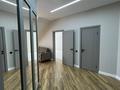 4-бөлмелі пәтер · 160 м² · 5/5 қабат, Б Жуманиязова, бағасы: 57 млн ₸ в Уральске — фото 17