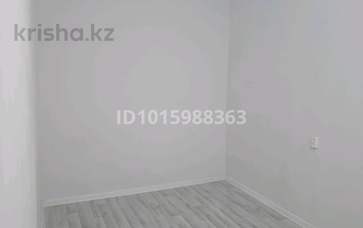 2-бөлмелі пәтер · 42 м² · 2/5 қабат, 4 мкр 16, бағасы: 4.2 млн ₸ в Житикаре — фото 2