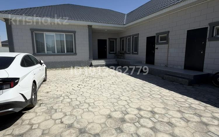 Отдельный дом · 5 комнат · 270 м² · 8 сот., мкр Самал-2, 14 проезд 14 дом за 62 млн ₸ в Атырау — фото 2