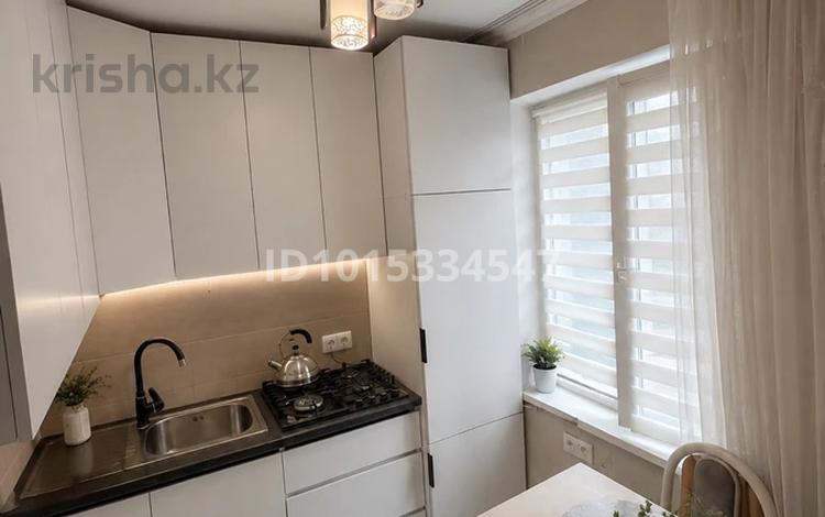 3-бөлмелі пәтер · 62 м² · 2/5 қабат, Жамбыла 192 — Жарокова, бағасы: 47 млн ₸ в Алматы, Алмалинский р-н — фото 2